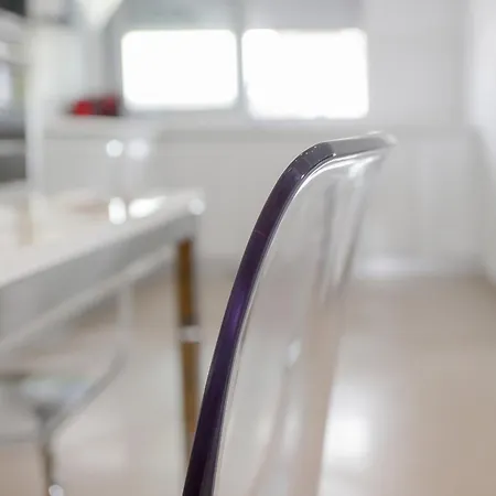 Brand New Apartment, Wpool And Parking *