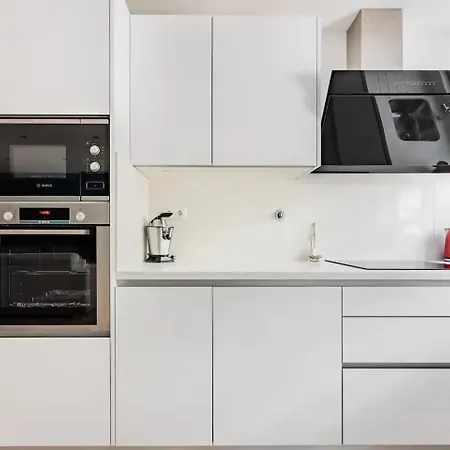 Brand New Apartment, Wpool And Parking Apartment Lagos