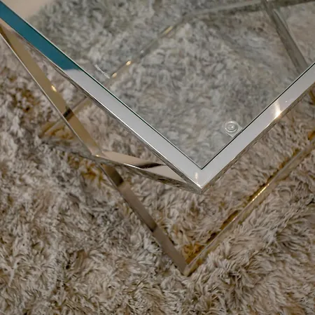 アパート Brand New Apartment, W/pool And Parking *