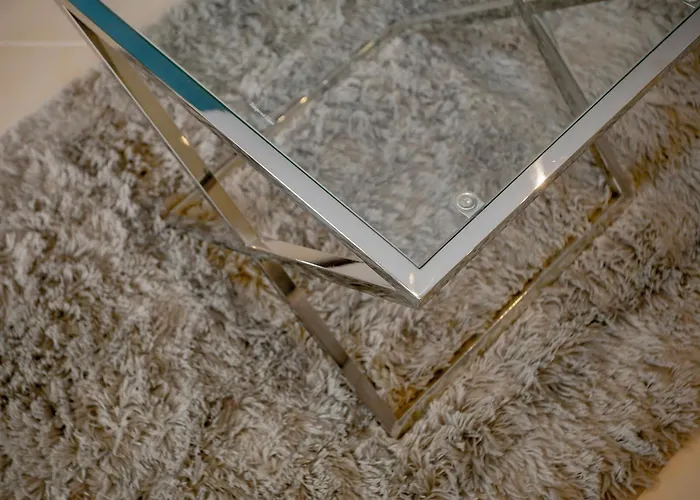 アパート Brand New Apartment, W/pool And Parking *