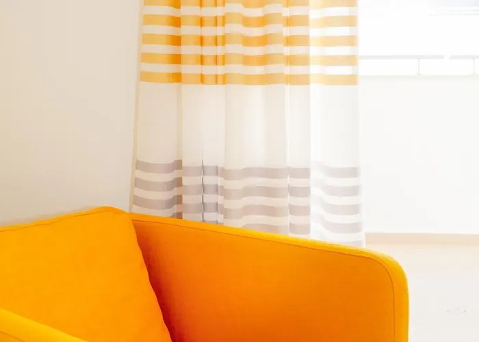 Brand New Apartment, W/pool And Parking ラゴス